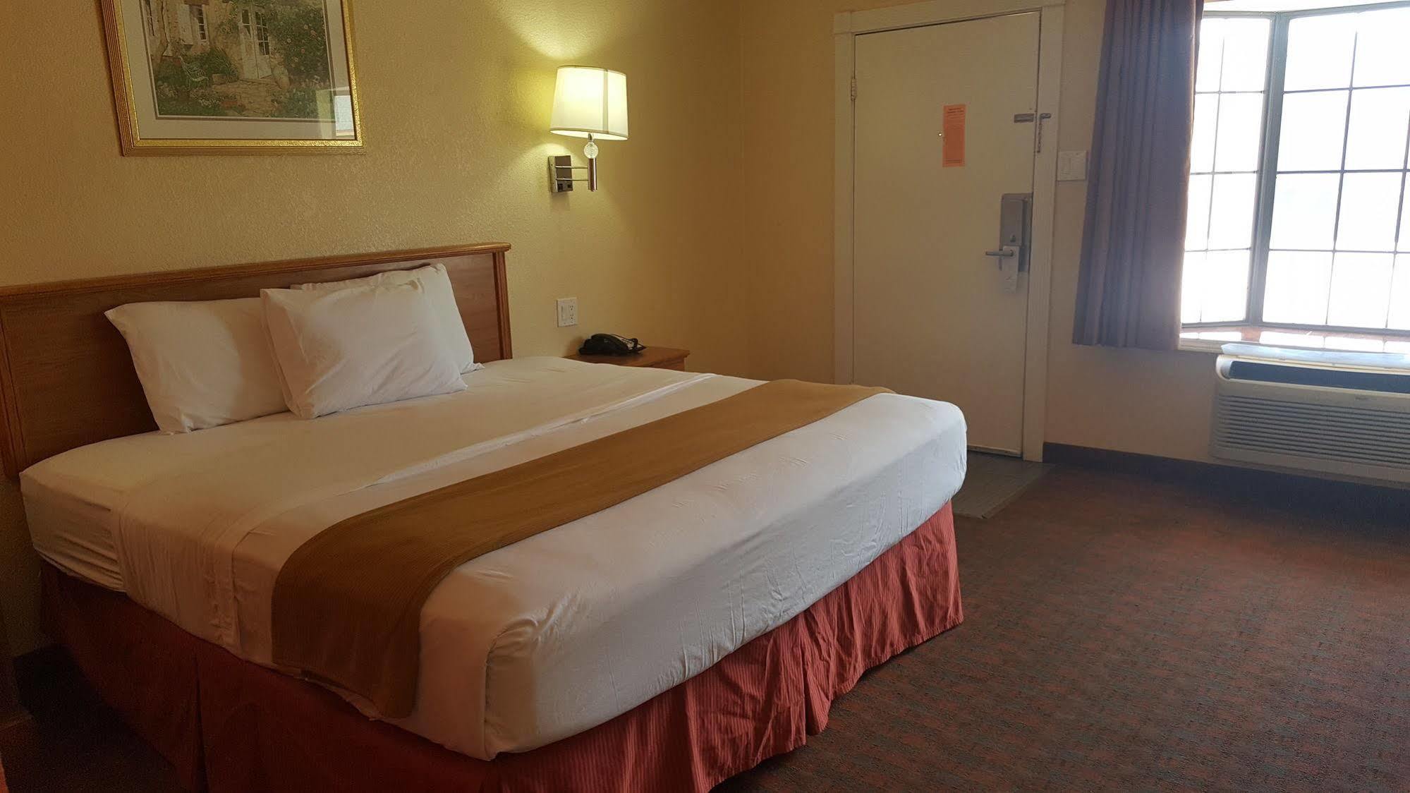 Stadium Motel ลับบ็อก ภายนอก รูปภาพ